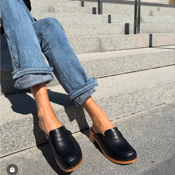 Swedish Hasbeens NWT Black Loafer Black A Classic Clog NWT 🌈 - Picture 3 of 10